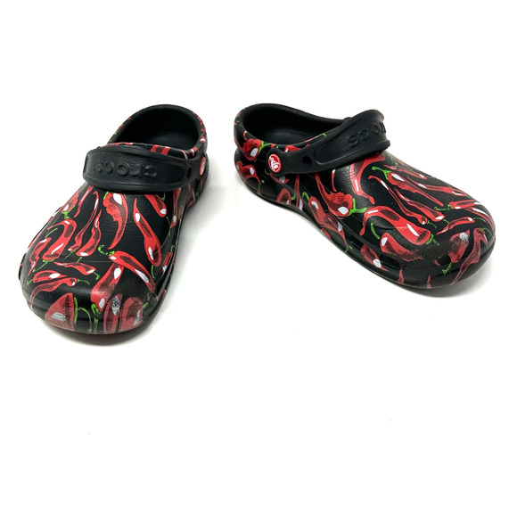 Crocs size Mens 6 womens 8 Chili pepper print restaurant food worker shoes black - Picture 1 of 11